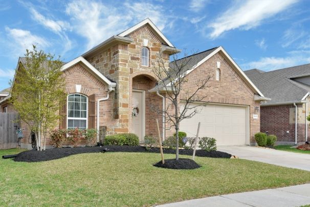 https://KinsleyB.NewConstructionHomesForYou.com